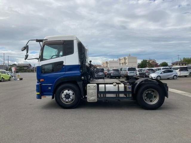 Nissan UD quon Large Tractor AKG-GK4XZB(11875) 4枚目