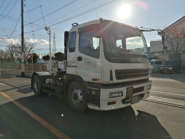 いすゞ ギガ 大型 トラクタ KL-EXD52D3(5434) 4枚目