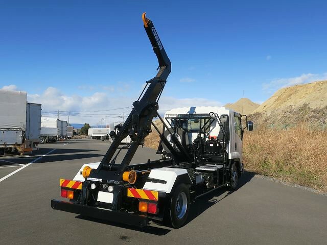 いすゞ フォワード 中型 コンテナ専用車 TKG-FRR90S2(37451) 8枚目