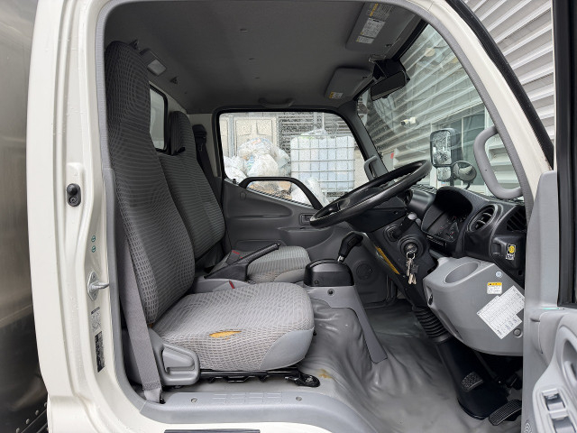 トヨタ ダイナ 小型 バン TPG-XZU605(109198) 37枚目