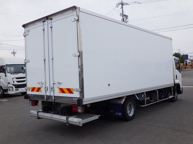 いすゞ - 中型 冷蔵冷凍バン 2PG-FRR90T2(107577) 4枚目