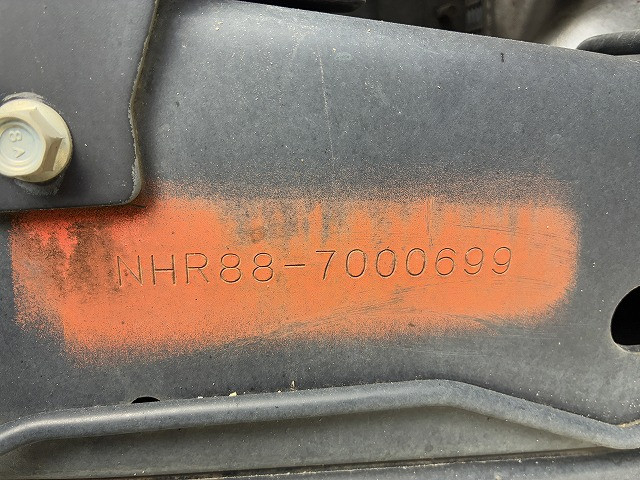 いすゞ エルフ 小型 バン 2RG-NHR88AN(105407) 26枚目