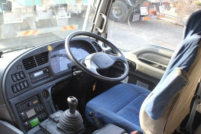 いすゞ ギガ 大型 冷蔵冷凍バン LKG-CYL77A(11808) 15枚目