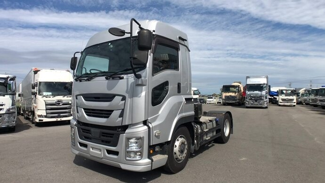 いすゞ ギガ 大型 トラクタ QKG-EXD52BD(35334) 3枚目