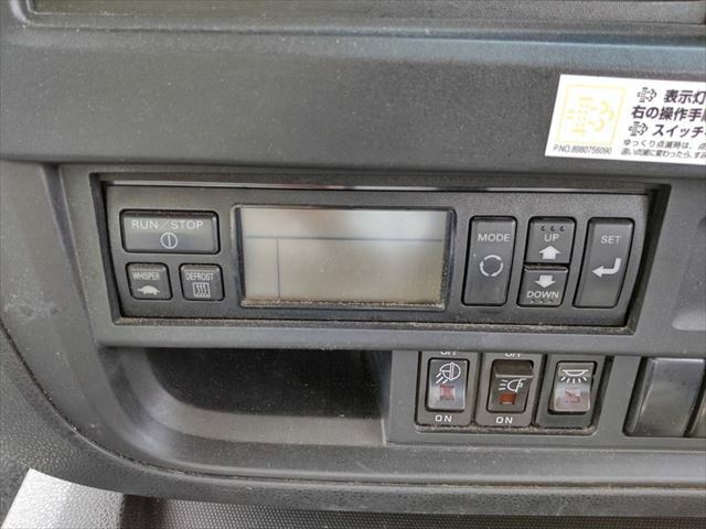 いすゞ ギガ 大型 冷蔵冷凍バン QPG-CYJ77B(9387) 54枚目