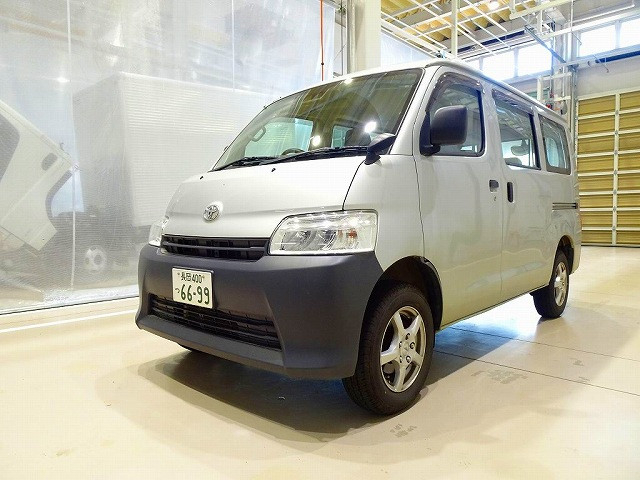 トヨタ タウンエース 小型 バン 5BF-S413M(87734) 1枚目