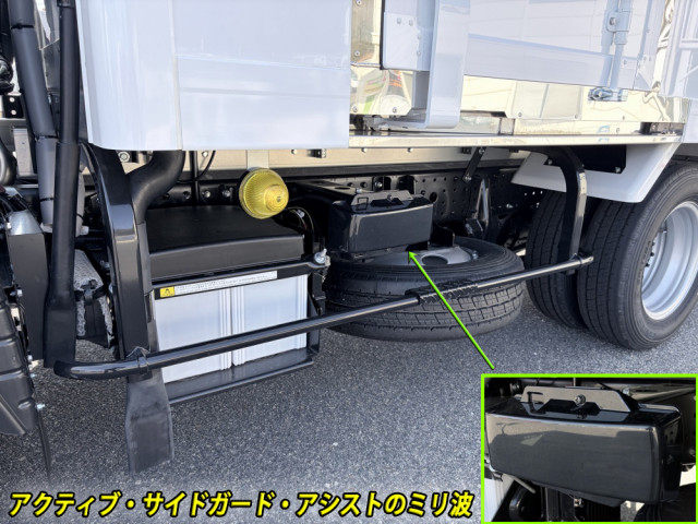 三菱ふそう キャンター 小型 冷蔵冷凍バン 2RG-FBAV0(107642) 25枚目