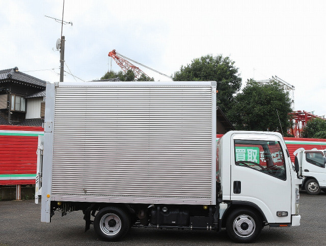いすゞ エルフ 小型 バン TKG-NLR85AN(111904) 8枚目
