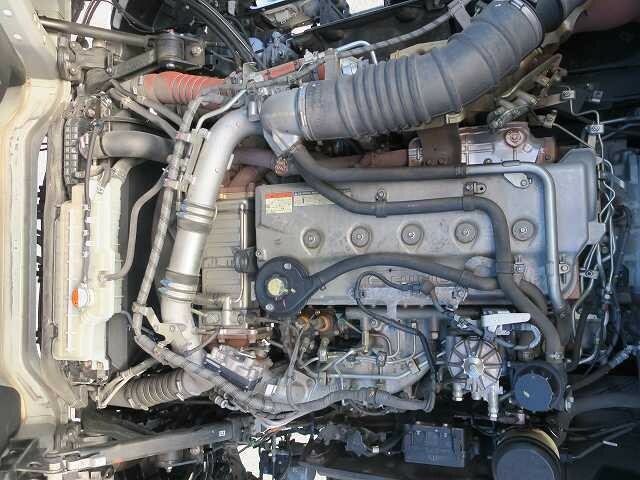 日野 プロフィア 大型 ウィング 2PG-FW1AHG(35573) 11枚目