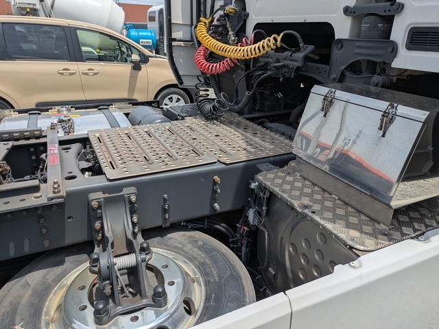 スカニア R 大型 トラクタ 2PG-A4X2ACGL(107941) 11枚目
