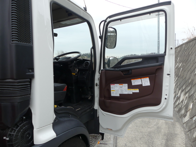 日野 レンジャー 中型 コンテナ専用車 2KG-FC2ABA(57318) 22枚目