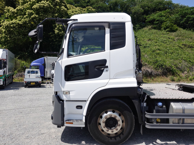 UDトラックス（日産） クオン 大型 トラクタ 2RG-GK5DAB(105634) 14枚目