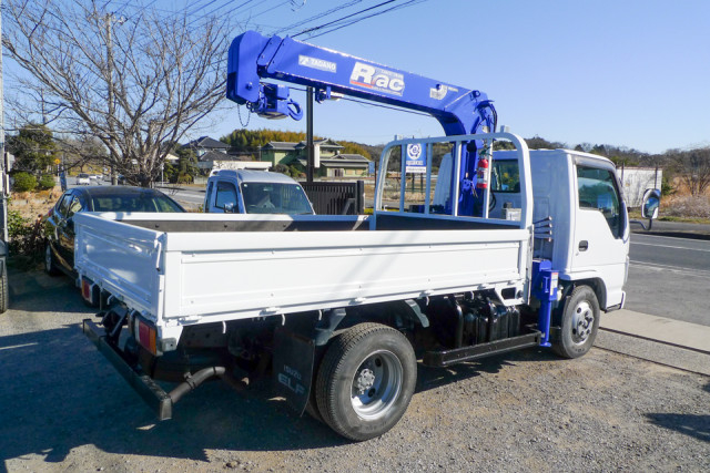 いすゞ エルフ 小型 平ボディ（クレーン付） BKG-NKR85R(100992) 6枚目