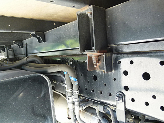 いすゞ エルフ 小型 バン 2RG-NLR88AN(113608) 37枚目