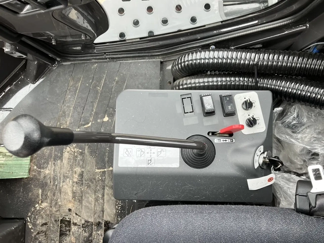 - 小型 Translation missing: ja.item.body_keijou_enum.body_keijou_carrier_other ZW80　YDN-H80(106672) 39枚目