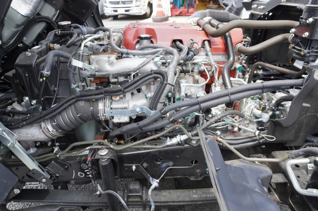 日野 レンジャー 中型 冷蔵冷凍バン 2KG-FD2ABG(108429) 14枚目