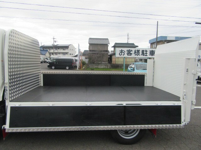 トヨタ ダイナ 小型 平ボディ TKG-XZU605(8796) 15枚目