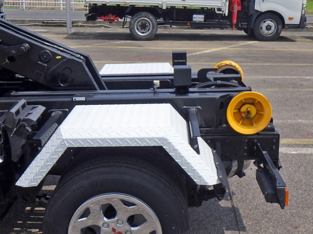 三菱ふそう キャンター 小型 コンテナ専用車 2RG-FBAV0(108136) 16枚目