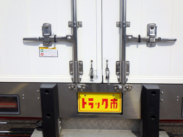 UDトラックス（日産） コンドル 中型 バン 2RG-BRR90T2(112132) 44枚目