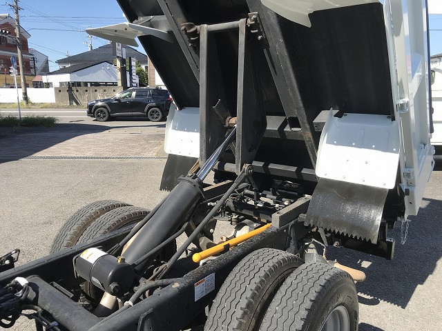 三菱ふそう キャンター 小型 土砂ダンプ 2RG-FBA60(112655) 37枚目