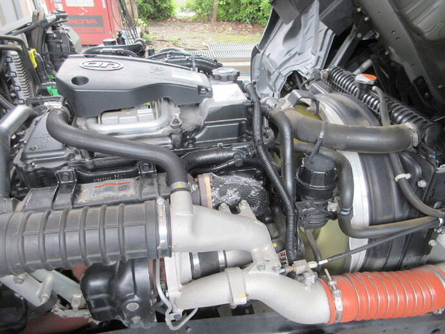 UDトラックス（日産） コンドル 中型 ウィング TKG-MK38C(9966) 24枚目