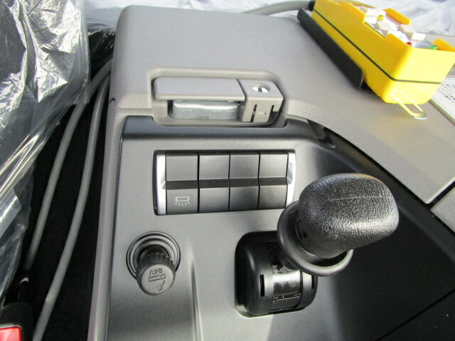 三菱ふそう スーパーグレート 大型 コンテナ専用車 2PG-FV70HY(9528) 25枚目
