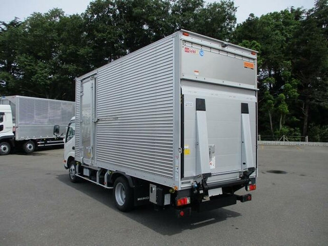 Hino dutro Small Box body 2RG-XZU655M(10336) 4枚目