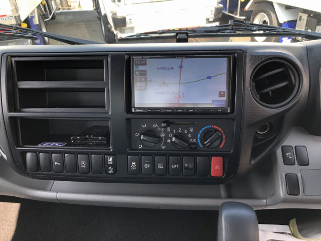 トヨタ ダイナ 小型 平ボディ 2RG-XZU710(109975) 37枚目