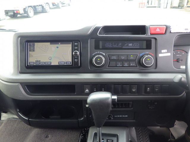 トヨタ コースター 小型 バス SDG-XZB70(110646) 11枚目