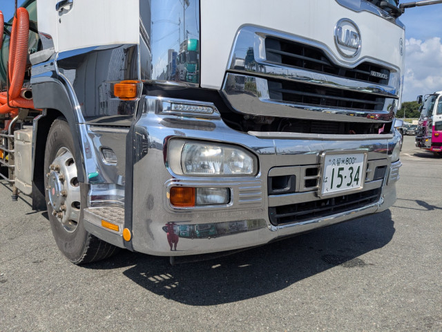 UDトラックス（日産） クオン 大型 バキュームカー/糞尿車 QKG-CD5YL(109893) 25枚目