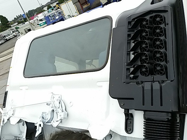 日野 レンジャー 中型 コンテナ専用車 BDG-GC7JEWA(8224) 54枚目