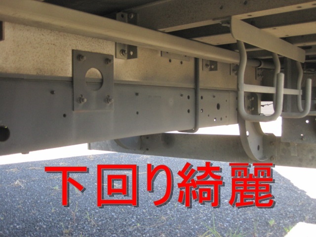 UDトラックス（日産） コンドル 中型 ウィング PB-MK36A(12527) 22枚目