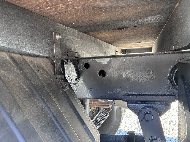 マツダ タイタン 小型 平ボディ KK-WH6HH(112627) 44枚目