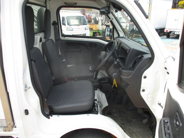 ダイハツ ハイゼット 軽 冷蔵冷凍バン 3BD-S510P(84376) 8枚目