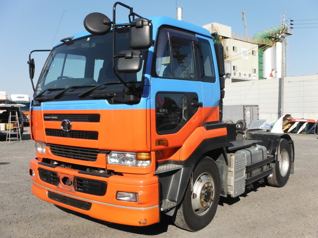 UDトラックス（日産） ビッグサム 大型 トラクタ KL-CK482BAT(1077) 1枚目
