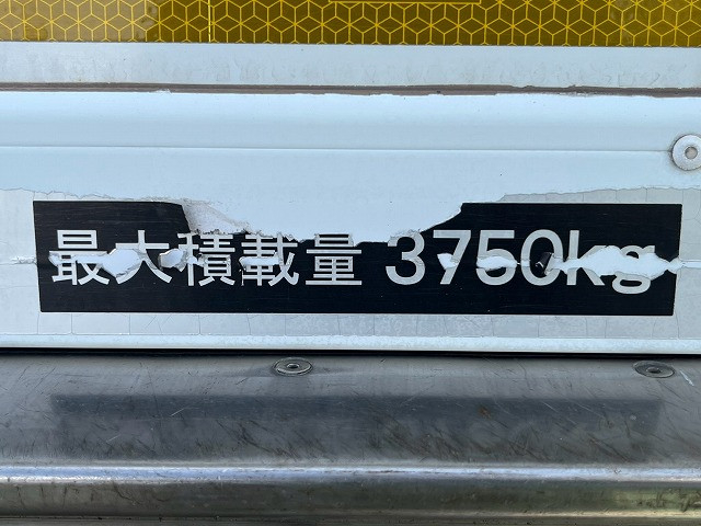 三菱ふそう キャンター 小型 冷蔵冷凍バン TKG-FEB90(110434) 16枚目