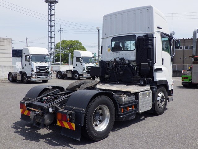 いすゞ - 大型 トラクタ 2KG-EXD52CD(107159) 4枚目