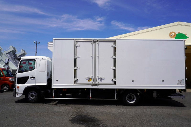 Hino ranger Middle Freezer box_body 2KG-FD2ABG(109027) 3枚目