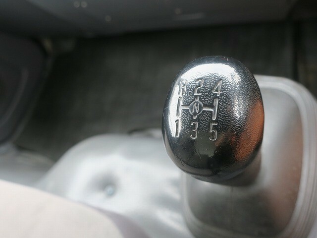 いすゞ エルフ 小型 バン TKG-NLR85AN(40886) 17枚目