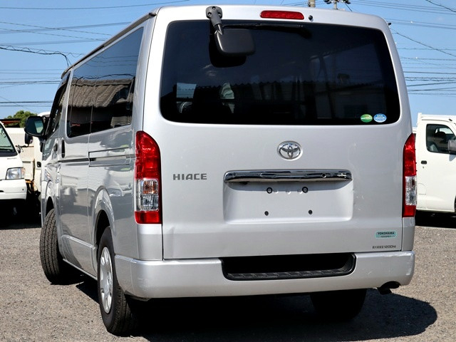 トヨタ ハイエース 小型 バン CBF-TRH200V(109321) 2枚目