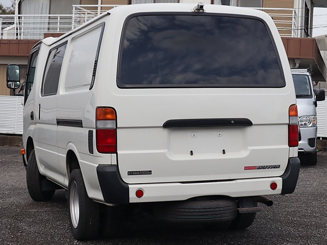 日野 デュトロ 小型 バン TKG-XZC605Y(100325) 2枚目