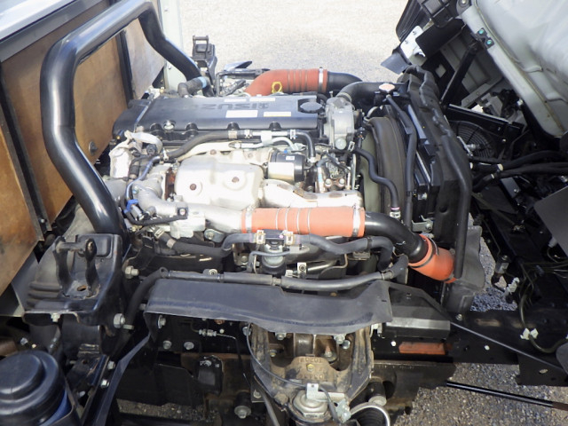 いすゞ エルフ 小型 平ボディ 2RG-NNS88AN(110063) 30枚目