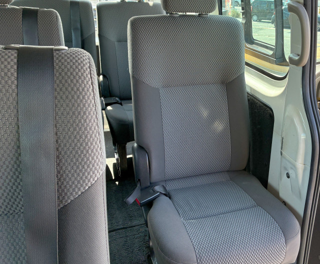 日産自動車 キャラバン 小型 バス CBA-KS2E26(113653) 12枚目