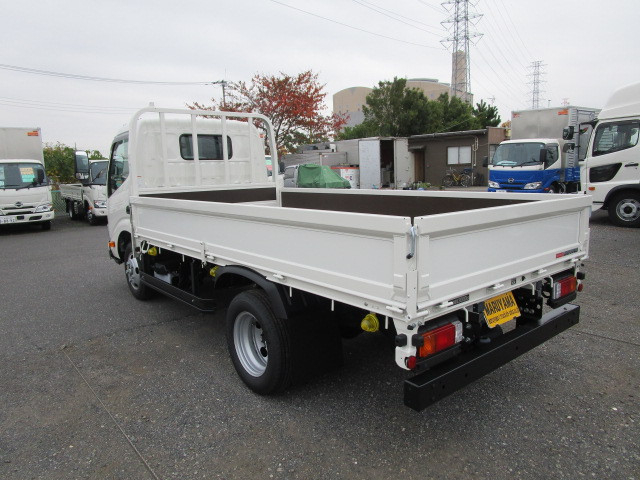 日野 デュトロ 小型 平ボディ 2WG-XZU646M(105520) 3枚目
