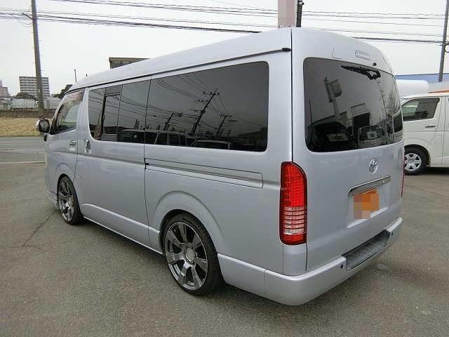 トヨタ レジアスエース 小型 バン CBF-TRH211K(79819) 7枚目