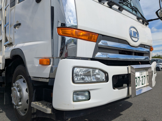UDトラックス（日産） コンドル 増トン 平ボディ QDG-PW39L(111480) 27枚目
