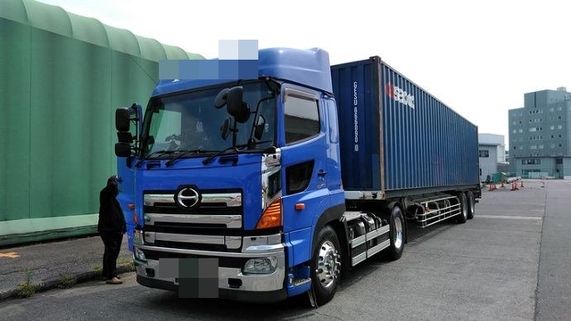 日野 プロフィア 大型 トラクタ QKG-SH1EDAG(3123) 1枚目