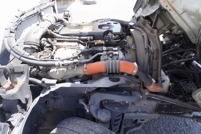 いすゞ エルフ 小型 冷蔵冷凍バン TPG-NLR85AN(109679) 15枚目