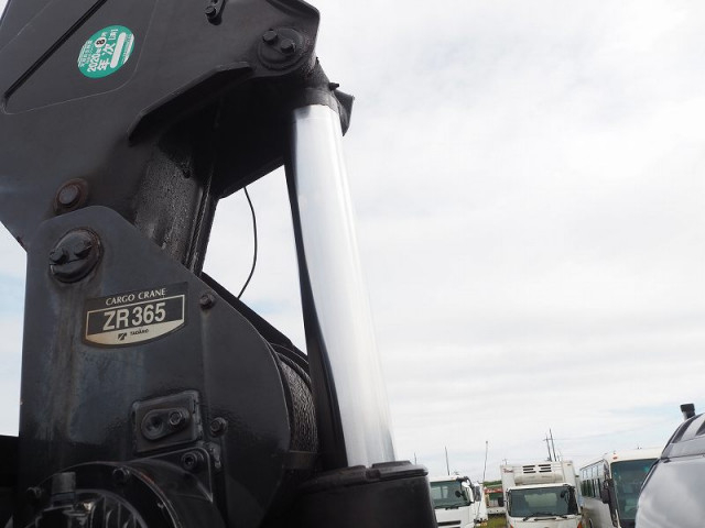 日野 レンジャー 中型 平ボディ（クレーン付） TKG-FD9JLAA(113922) 9枚目