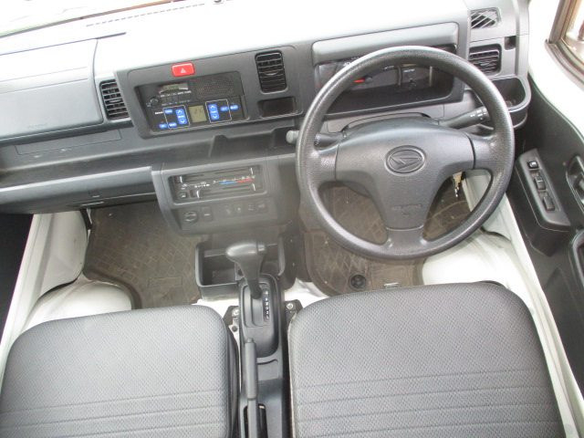 ダイハツ ハイゼット 軽 冷蔵冷凍バン 3BD-S510P(84376) 2枚目